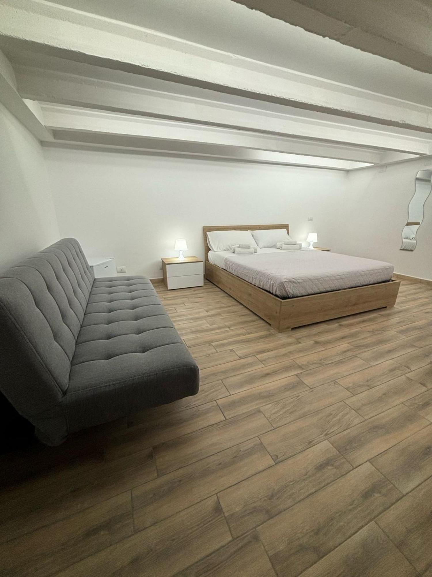 Carmen'S House Bed & Breakfast Nettuno Bagian luar foto